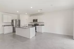 17129 Reserva Dr, Bradenton, FL 34211 - Photo 9