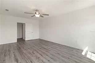 17129 Reserva Dr, Bradenton, FL 34211 - Photo 21