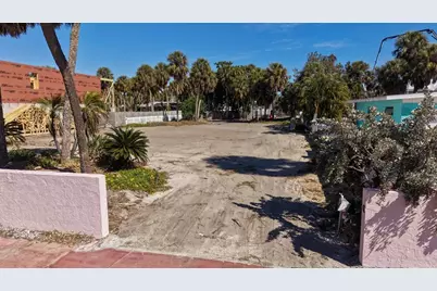 130 N Blvd Of The Presidents, Sarasota, FL 34236 - Photo 13