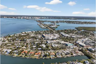 130 N Blvd Of The Presidents, Sarasota, FL 34236 - Photo 5