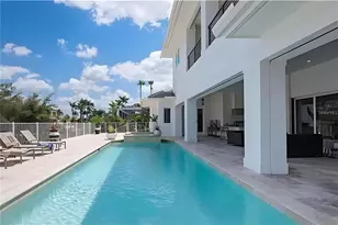 130 N Boulevard of the Presidents, Sarasota, FL 34236 - Photo 19