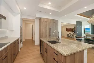 540 N Tamiami Trl, Sarasota, FL 34236 - Photo 11