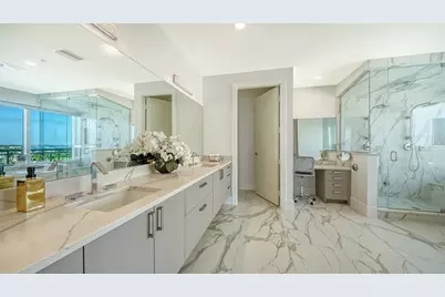 540 N Tamiami Trail #701, Sarasota, FL 34236 - Photo 15