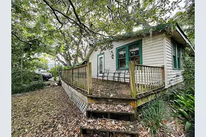 216 50th Street Court NW, Bradenton, FL 34209 - Photo 1