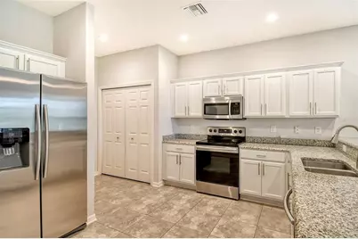 1262 Grantham Drive, Sarasota, FL 34234 - Photo 15