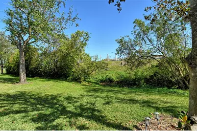 1262 Grantham Drive, Sarasota, FL 34234 - Photo 35