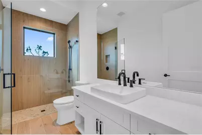 7125 Westmoreland Drive, Sarasota, FL 34243 - Photo 29