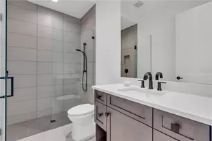 7125 Westmoreland Dr, Sarasota, FL 34243 - Photo 41