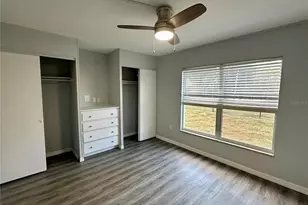 1860 Phillippi Shores Dr, Sarasota, FL 34231 - Photo 5