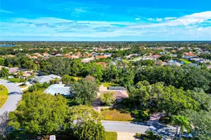 6976 Country Lakes Cir, Sarasota, FL 34243 - Photo 55