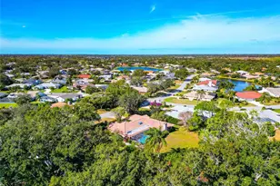 6976 Country Lakes Cir, Sarasota, FL 34243 - Photo 53