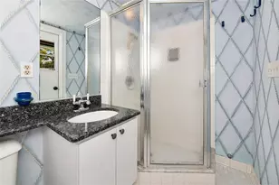 6976 Country Lakes Cir, Sarasota, FL 34243 - Photo 43