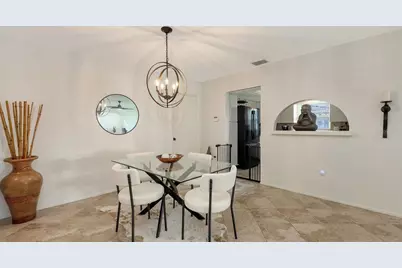 6717 Roxbury Drive, Sarasota, FL 34231 - Photo 9