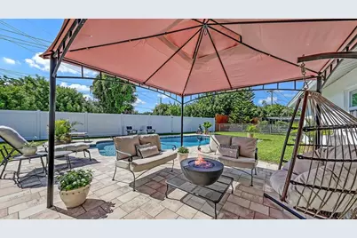 6717 Roxbury Drive, Sarasota, FL 34231 - Photo 35