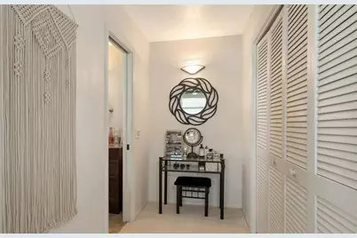 6717 Roxbury Drive, Sarasota, FL 34231 - Photo 29