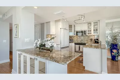 770 S Palm Avenue #704, Sarasota, FL 34236 - Photo 19