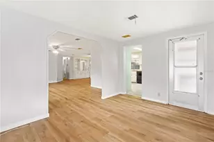 6710 36th Ave E, Palmetto, FL 34221 - Photo 11