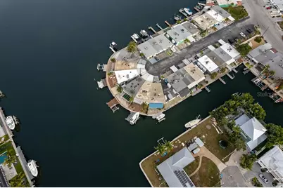 34 Seaside Court, Holmes Beach, FL 34217 - Photo 57