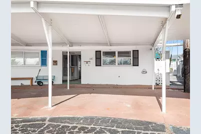 34 Seaside Court, Holmes Beach, FL 34217 - Photo 13