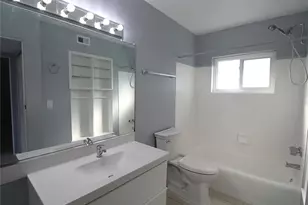 2304 Ringling Blvd, Sarasota, FL 34237 - Photo 11