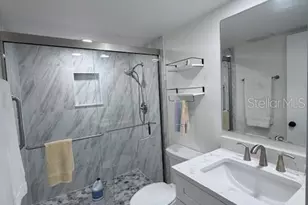 19 Whispering Sands Dr, Sarasota, FL 34242 - Photo 21