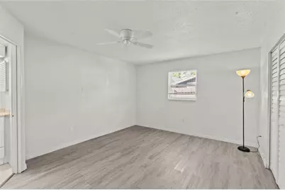 4848 Camphor Avenue, Sarasota, FL 34231 - Photo 17