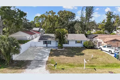 4848 Camphor Avenue, Sarasota, FL 34231 - Photo 7
