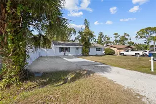 4848 Camphor Ave, Sarasota, FL 34231 - Photo 5