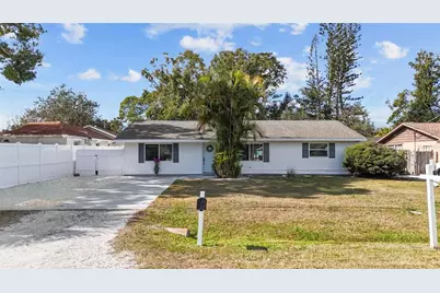 4848 Camphor Avenue, Sarasota, FL 34231 - Photo 3