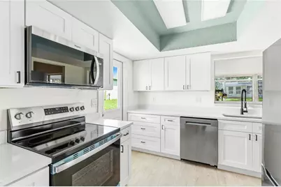 5915 Tidewood Avenue #4, Sarasota, FL 34231 - Photo 11