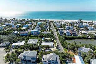 115 Los Cedros Dr, Anna Maria, FL 34216 - Photo 19