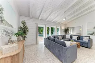 115 Los Cedros Dr, Anna Maria, FL 34216 - Photo 31