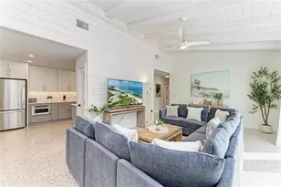 115 Los Cedros Dr, Anna Maria, FL 34216 - Photo 31