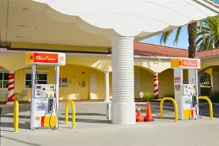 5575 Modena Pl, Sarasota, FL 34238 - Photo 37