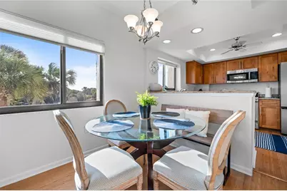 3500 Gulf Of Mexico Drive #104, Longboat Key, FL 34228 - Photo 3