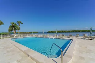 576 Sutton Pl, Longboat Key, FL 34228 - Photo 33