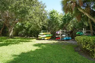 576 Sutton Pl, Longboat Key, FL 34228 - Photo 43