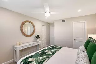 576 Sutton Pl, Longboat Key, FL 34228 - Photo 21