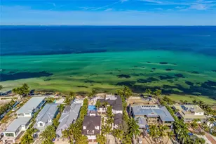 832 S Bay Blvd, Anna Maria, FL 34216 - Photo 7