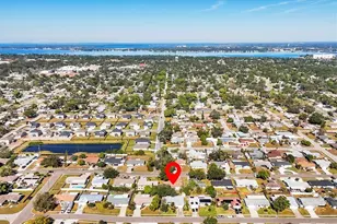 2813 21st Ave W, Bradenton, FL 34205 - Photo 3