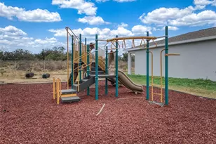 1418 Las Villas Blvd, Sebring, FL 33870 - Photo 11