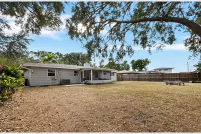 2417 Parson Lane, Sarasota, FL 34239 - Photo 25