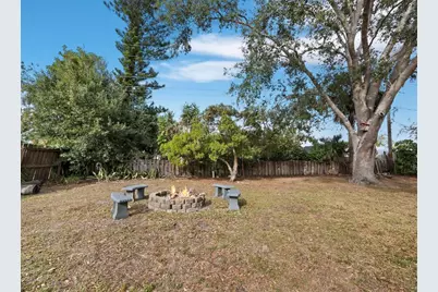 2417 Parson Lane, Sarasota, FL 34239 - Photo 27