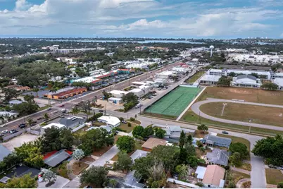 2417 Parson Lane, Sarasota, FL 34239 - Photo 33