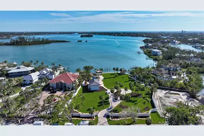 620 Freeling Drive, Sarasota, FL 34242 - Photo 7