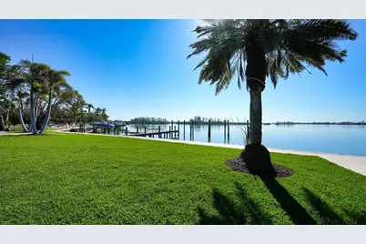 684 Freeling Drive, Sarasota, FL 34242 - Photo 29