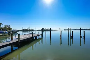 684 Freeling Dr, Sarasota, FL 34242 - Photo 13