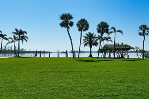 684 Freeling Dr, Sarasota, FL 34242 - Photo 23