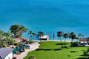 684 Freeling Dr, Sarasota, FL 34242 - Photo 25