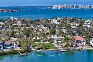 684 Freeling Dr, Sarasota, FL 34242 - Photo 23